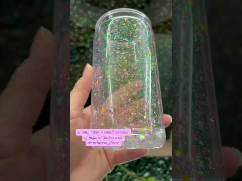 PIGMENT FLAKES